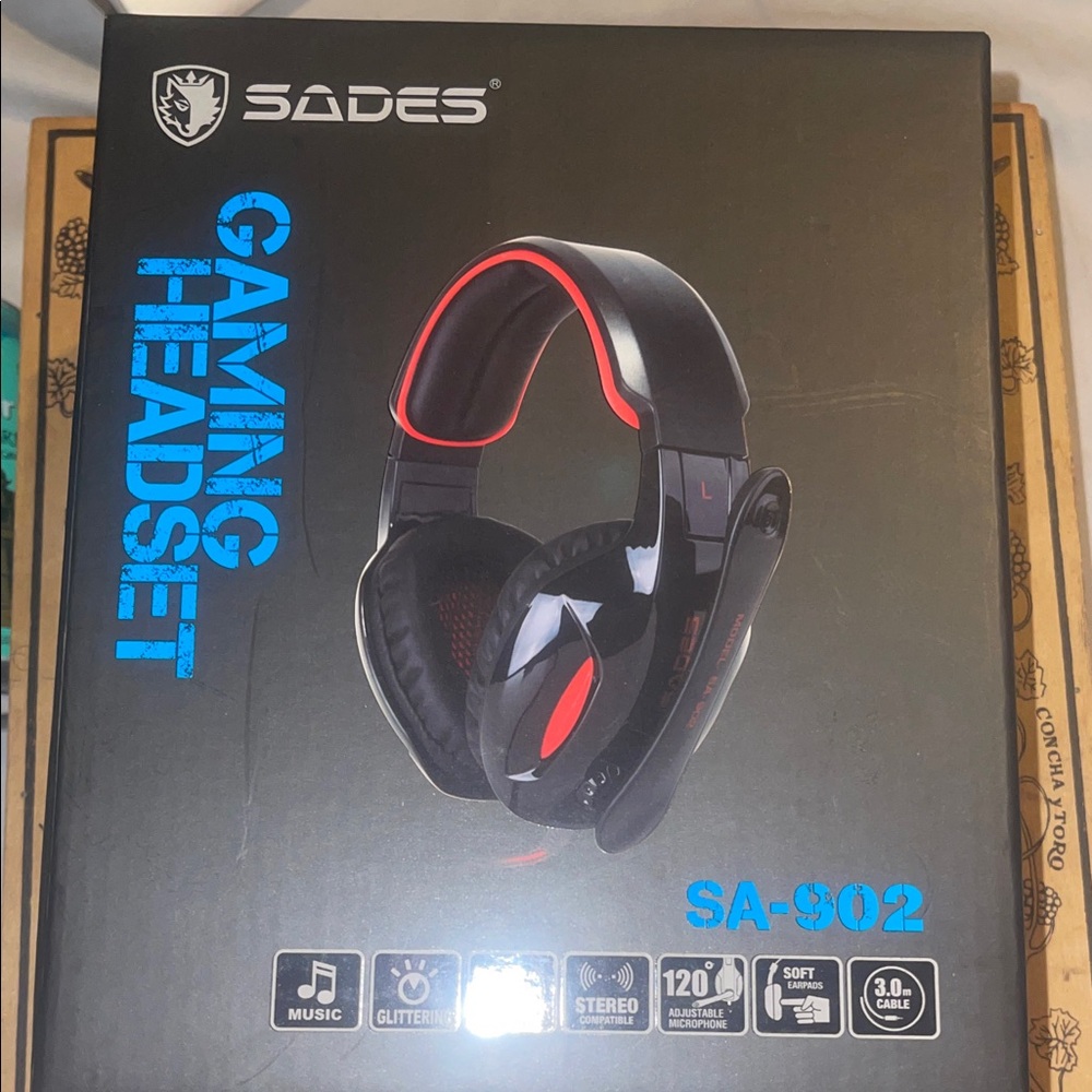 SA-902 Black and Red Gaming Headset